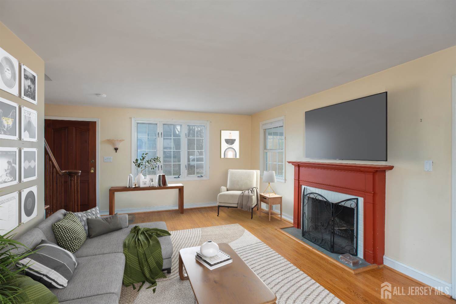 6 South Drive, East Brunswick, NJ 08816