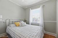 906 Riverview Drive, LaFollette, TN 37766