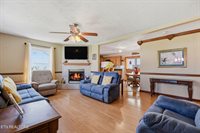 906 Riverview Drive, LaFollette, TN 37766