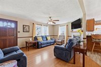 906 Riverview Drive, LaFollette, TN 37766