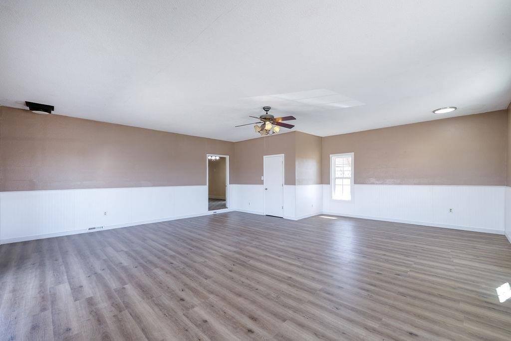 4678 252nd Rd, Arkansas City, KS 67005