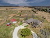 4678 252nd Rd, Arkansas City, KS 67005