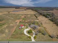 4678 252nd Rd, Arkansas City, KS 67005