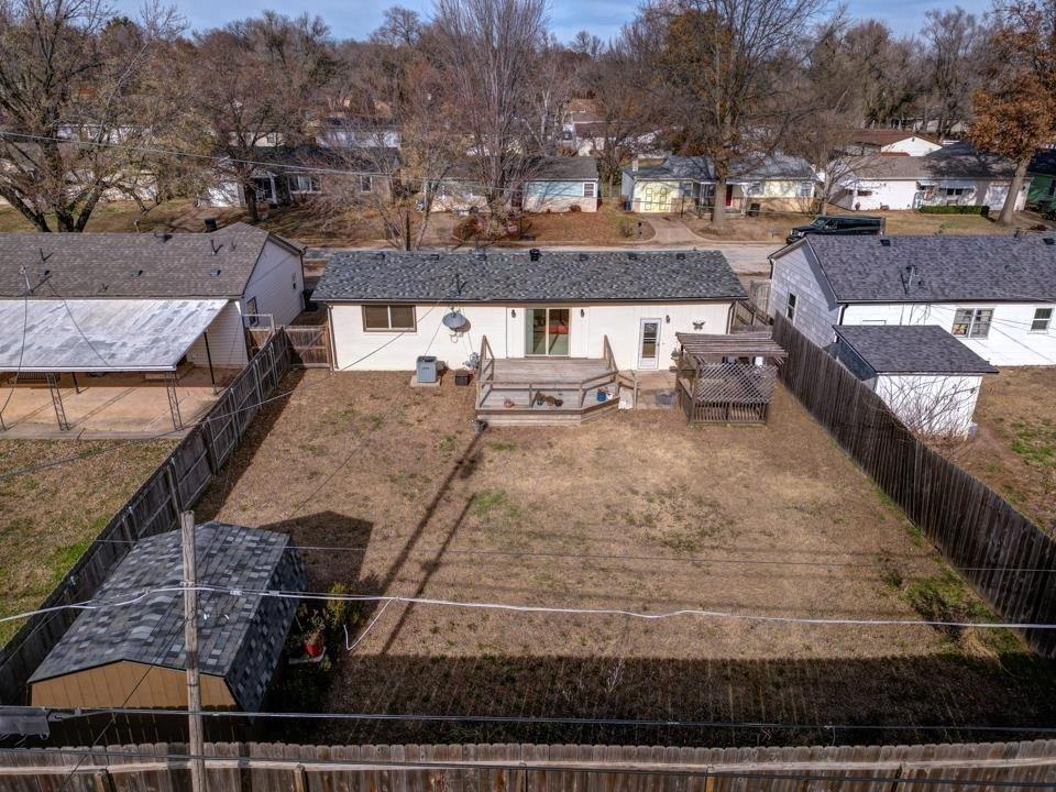 235 Random Rd, Arkansas City, KS 67005