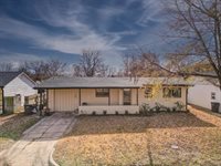 235 Random Rd, Arkansas City, KS 67005