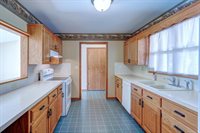 235 Random Rd, Arkansas City, KS 67005