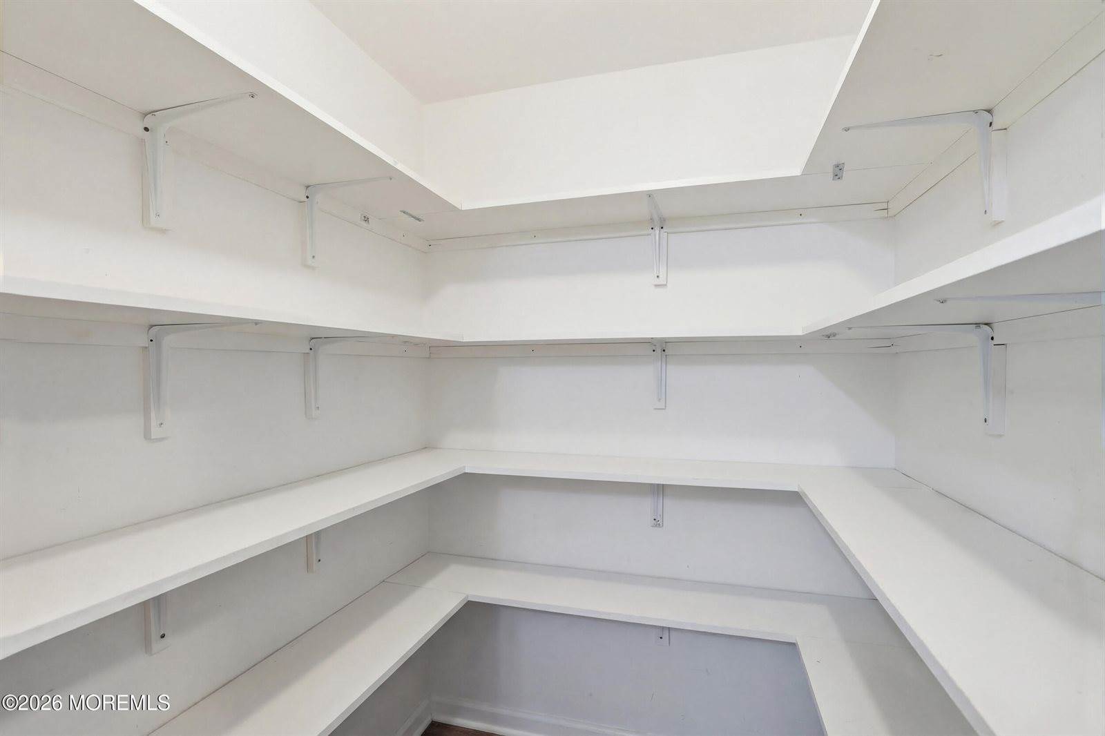 147 Stratford Place, Lakewood, NJ 08701