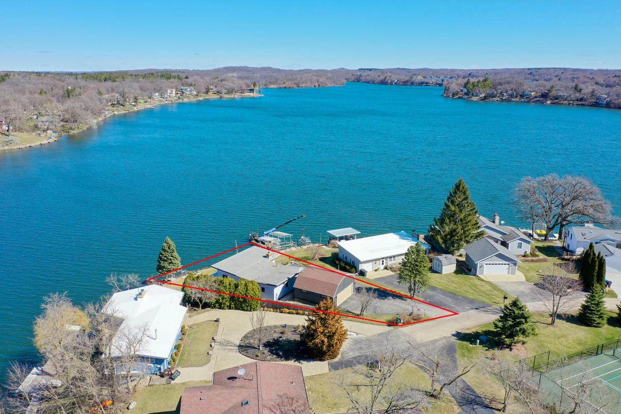 N7374 Chapel DRIVE, Whitewater, WI 53190