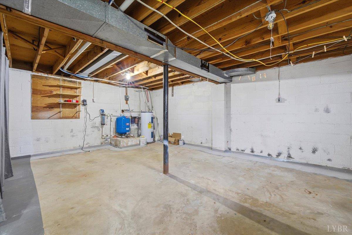 108 Mount Sterling Drive, Lynchburg, VA 24502