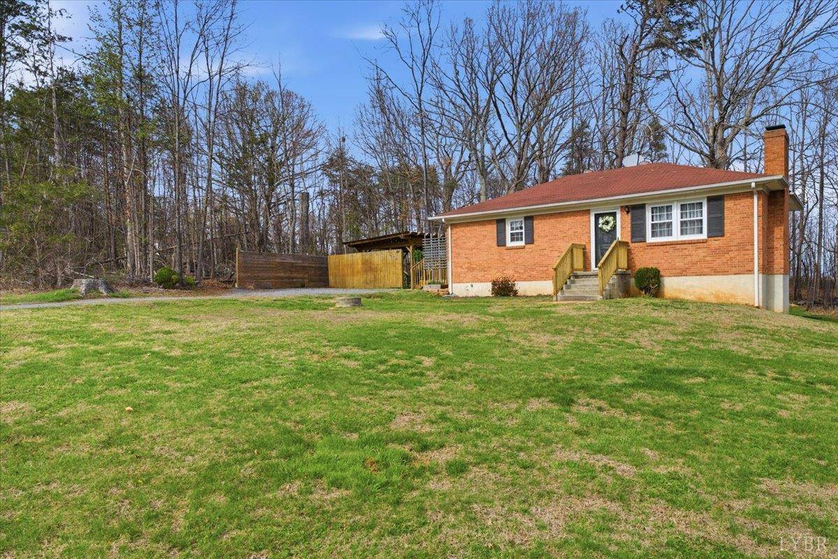 108 Mount Sterling Drive, Lynchburg, VA 24502