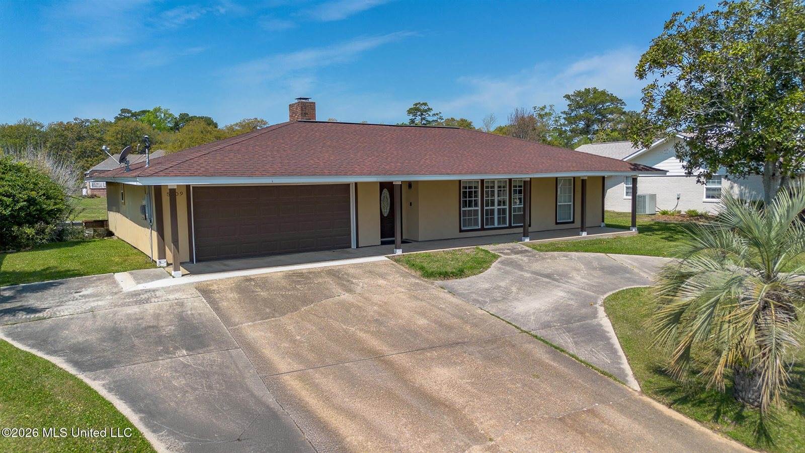 5809 David Davis Place, Ocean Springs, MS 39564