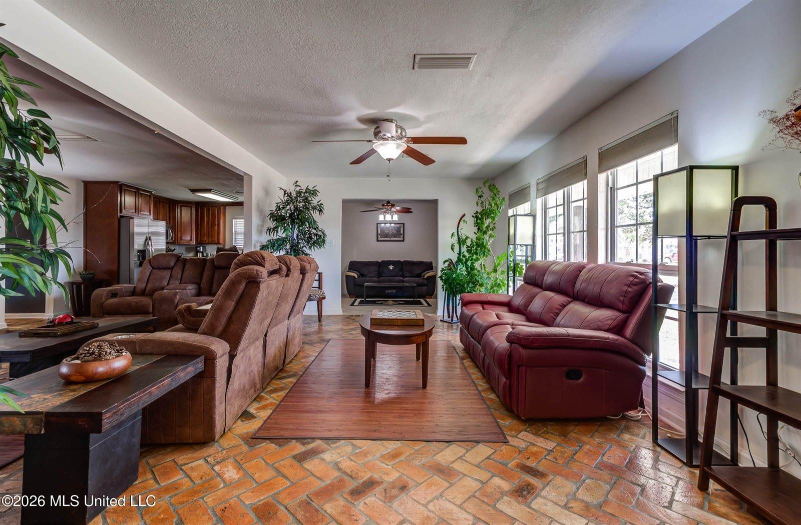 5809 David Davis Place, Ocean Springs, MS 39564