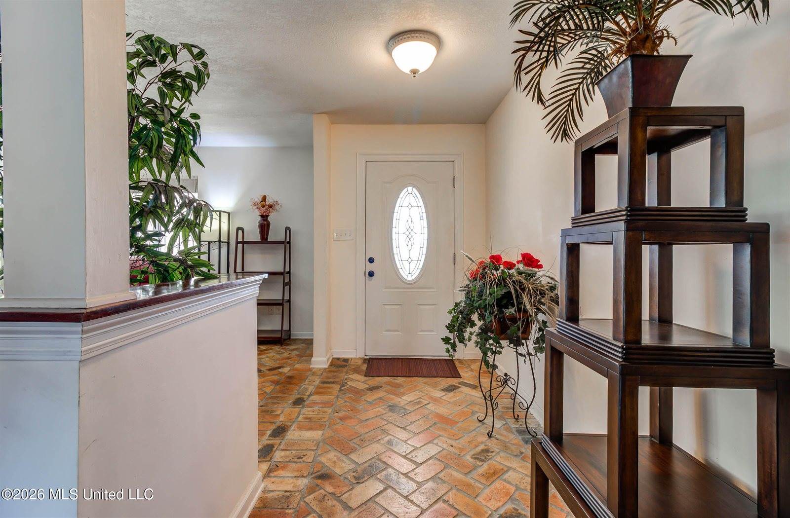 5809 David Davis Place, Ocean Springs, MS 39564