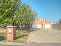 18916 Kelli Lane, Shawnee, OK 74801