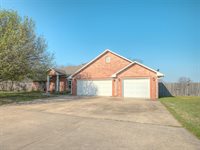 18916 Kelli Lane, Shawnee, OK 74801
