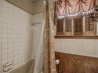 7 Kiowa, Shawnee, OK 74801