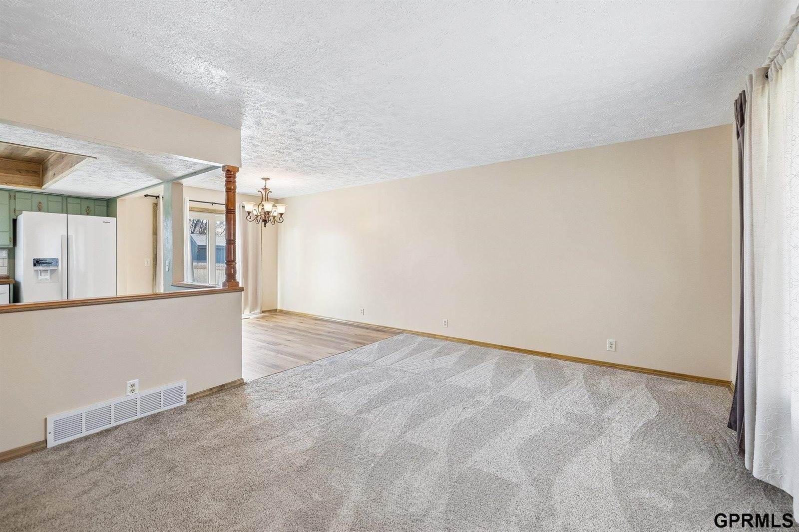 13107 Josephine Street, Omaha, NE 68138