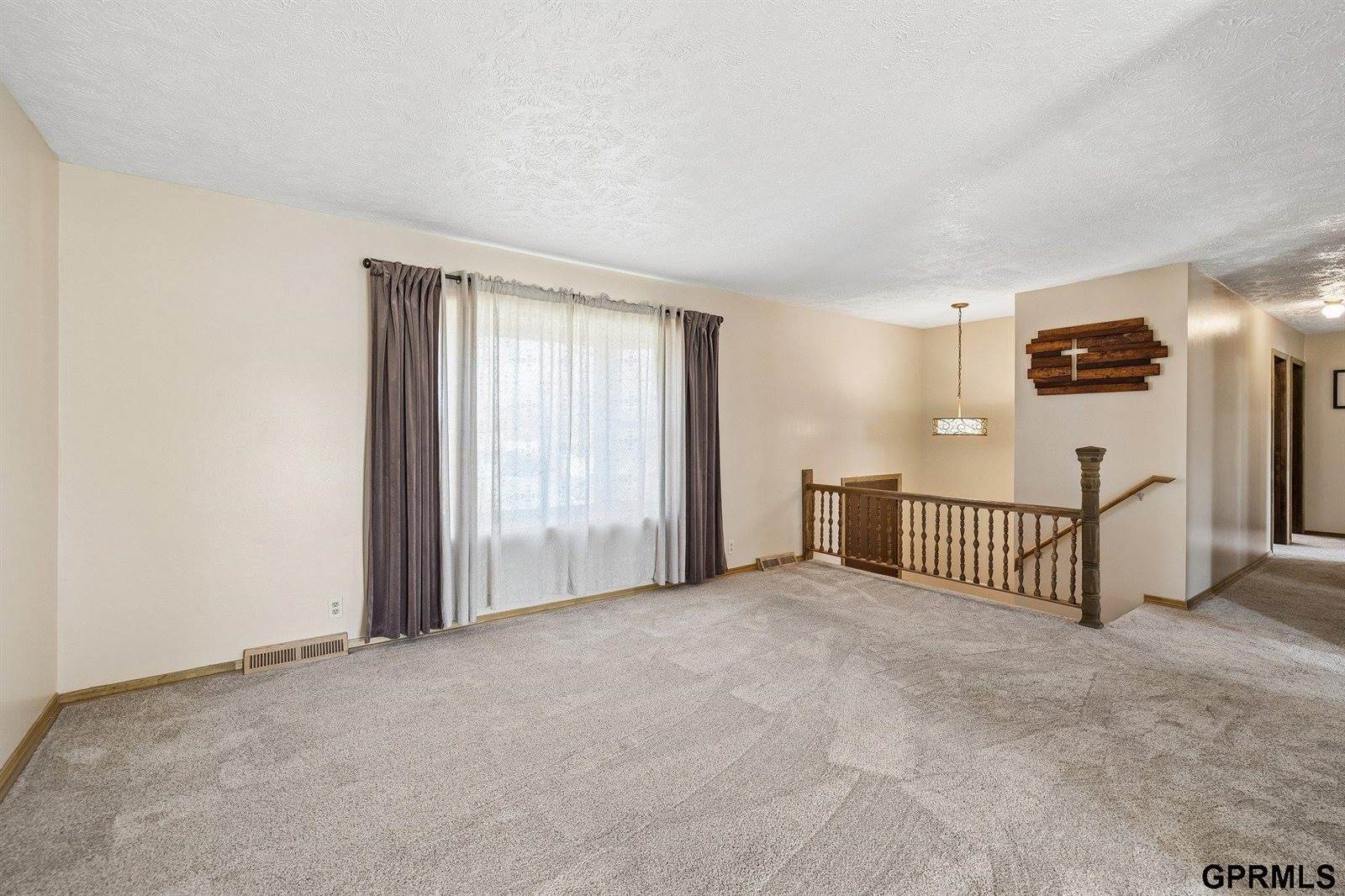 13107 Josephine Street, Omaha, NE 68138