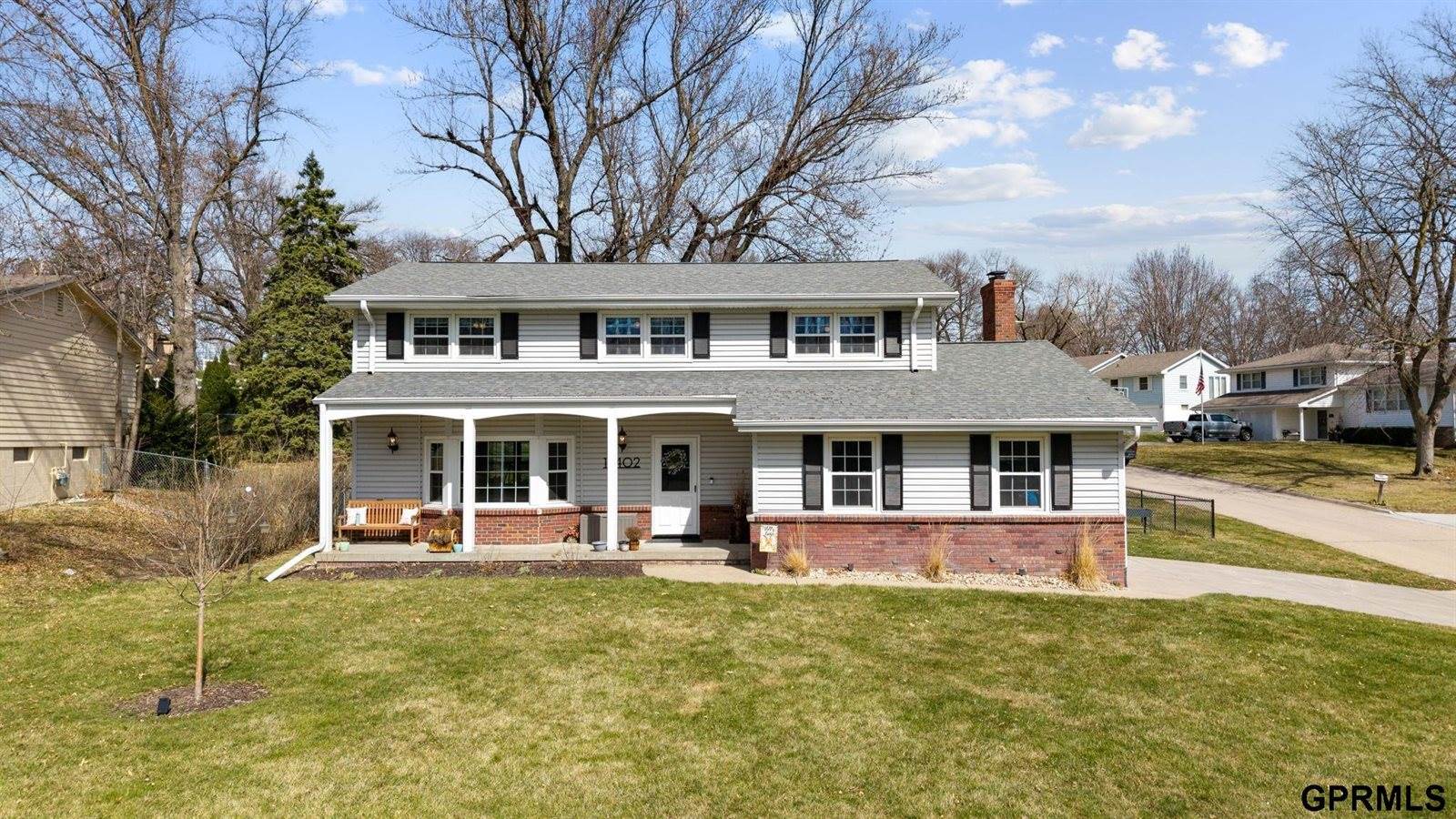 12402 Shamrock Road, Omaha, NE 68154