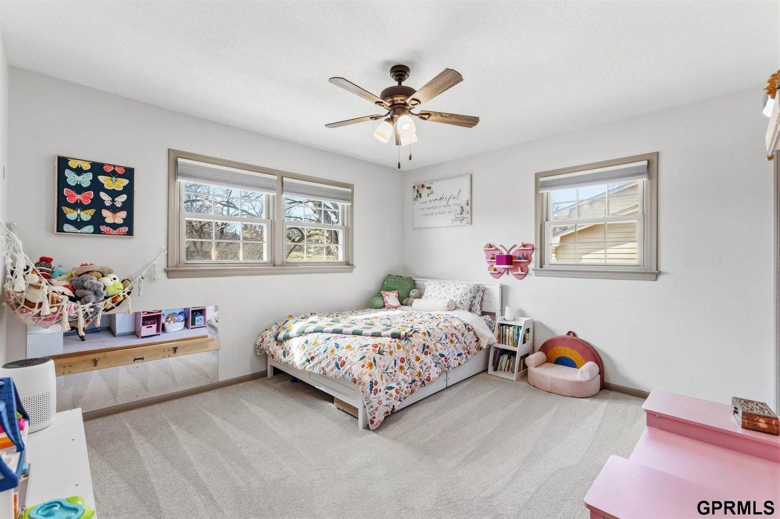 12402 Shamrock Road, Omaha, NE 68154