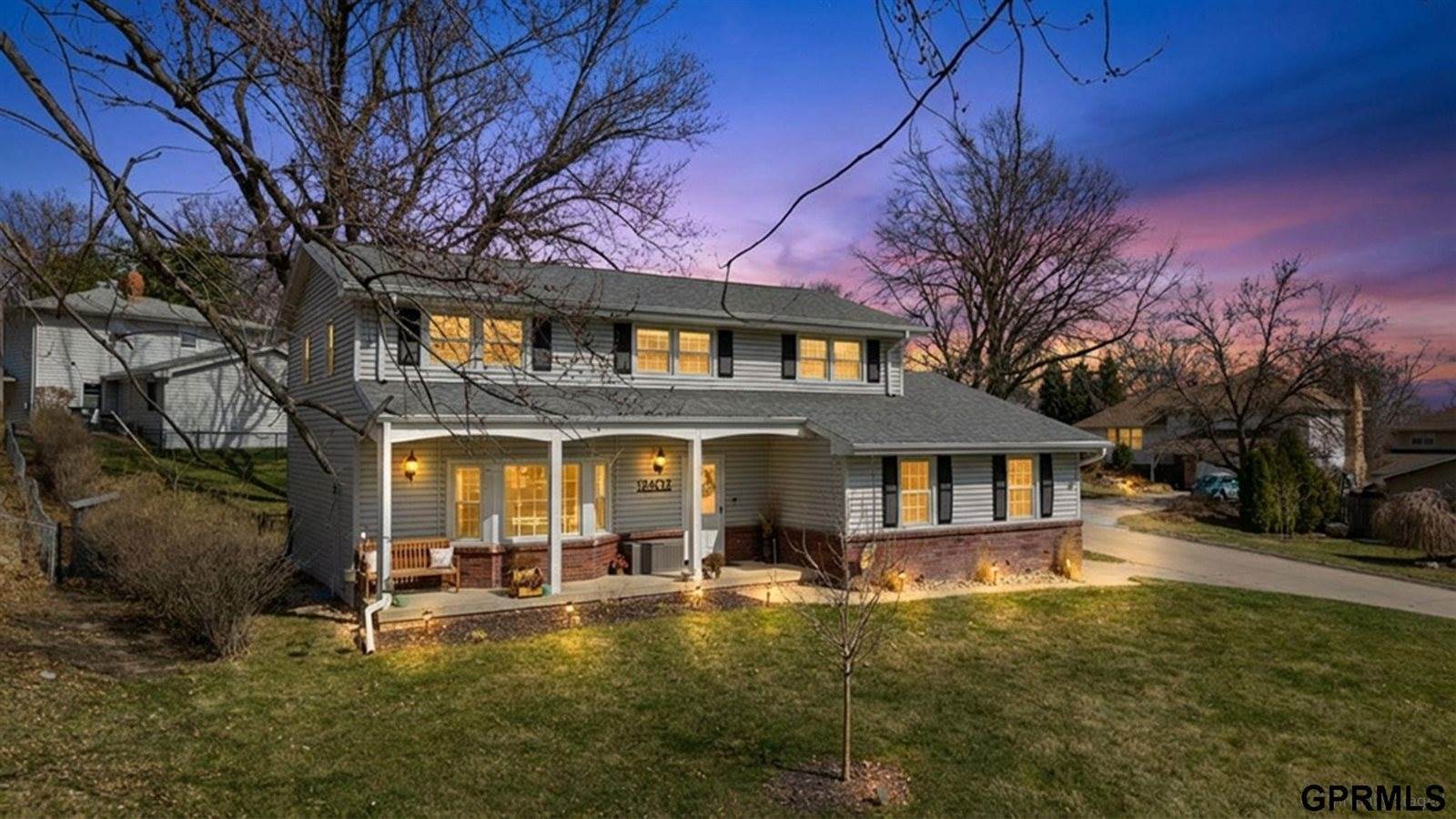 12402 Shamrock Road, Omaha, NE 68154