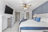 12402 Shamrock Road, Omaha, NE 68154