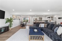 12402 Shamrock Road, Omaha, NE 68154