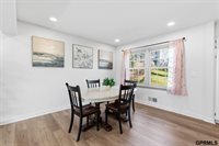 12402 Shamrock Road, Omaha, NE 68154