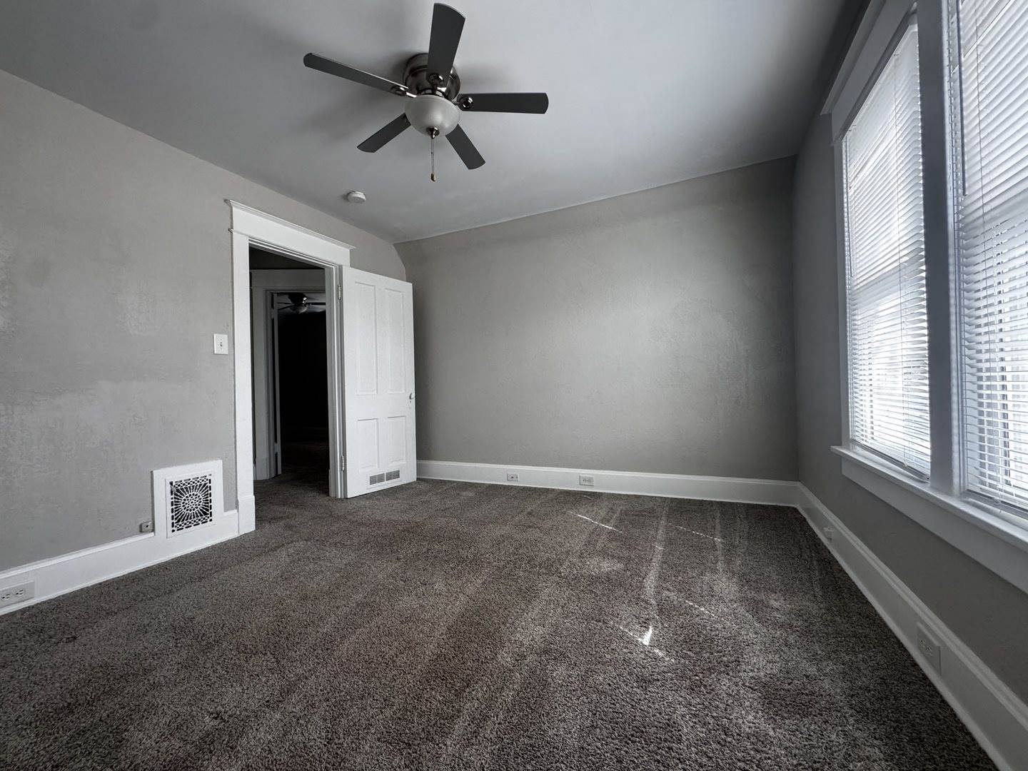 1431 29th Avenue, Moline, IL 61265