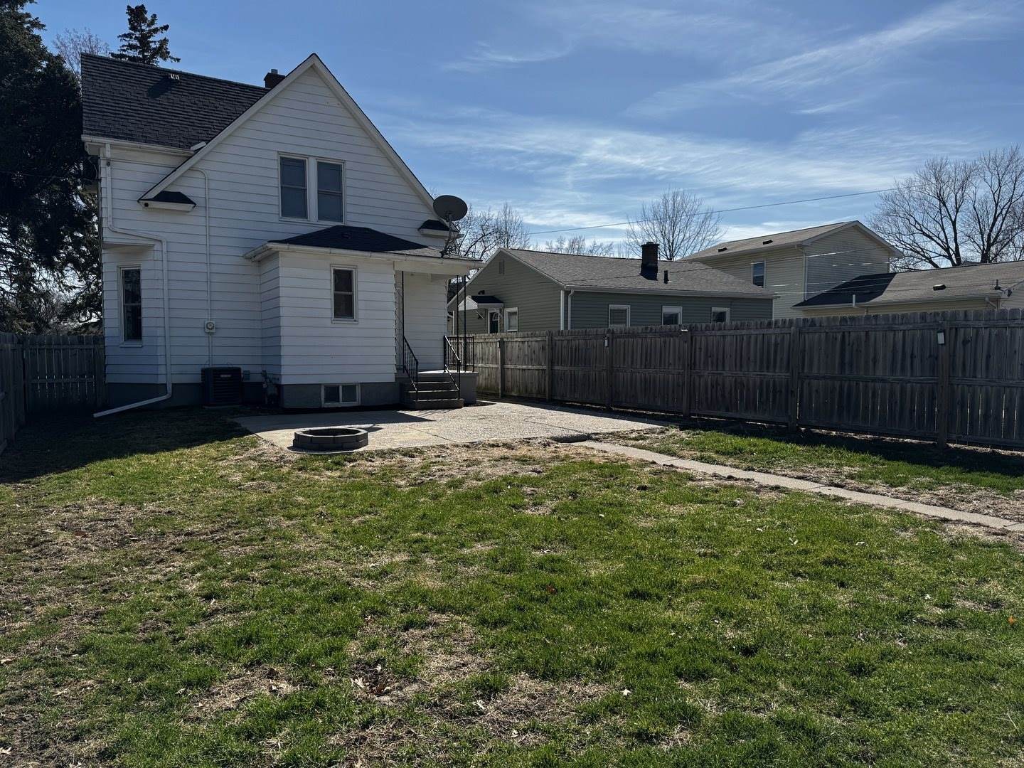 1431 29th Avenue, Moline, IL 61265