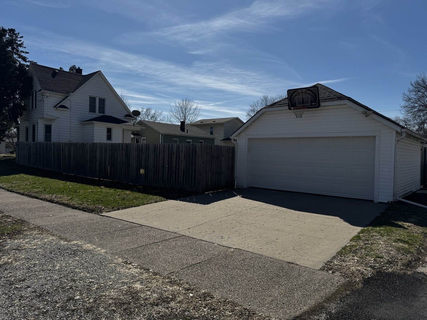 1431 29th Avenue, Moline, IL 61265