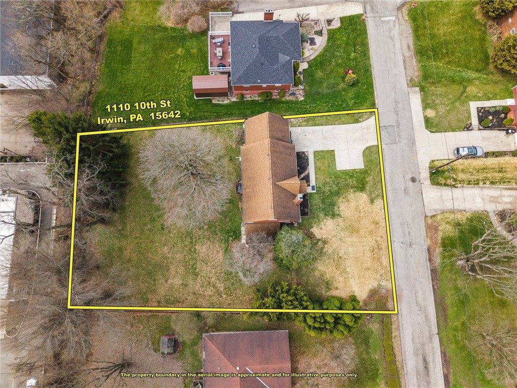 1110 10th St, Irwin, PA 15642