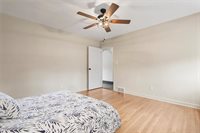 1110 10th St, Irwin, PA 15642