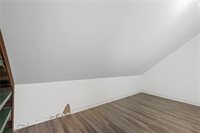 1110 10th St, Irwin, PA 15642