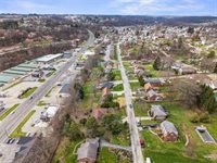 1110 10th St, Irwin, PA 15642