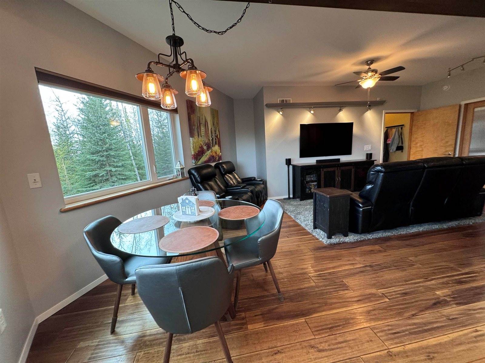 860 Ridgepointe Drive, Fairbanks, AK 99709