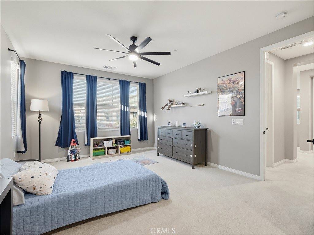 20818 Red Sky Court, Saugus, CA 91350