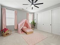 20818 Red Sky Court, Saugus, CA 91350