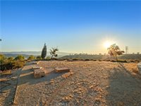 20818 Red Sky Court, Saugus, CA 91350
