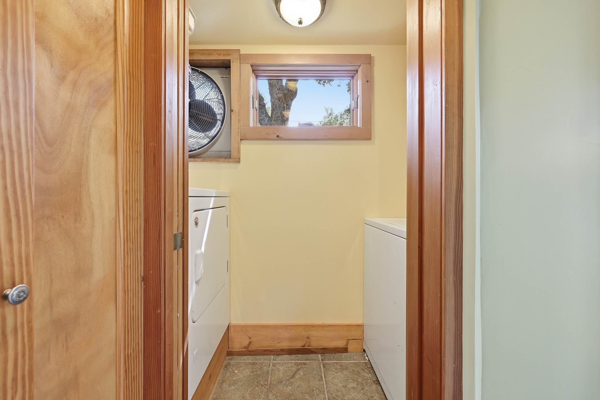 757 McNell, Ojai, CA 93023