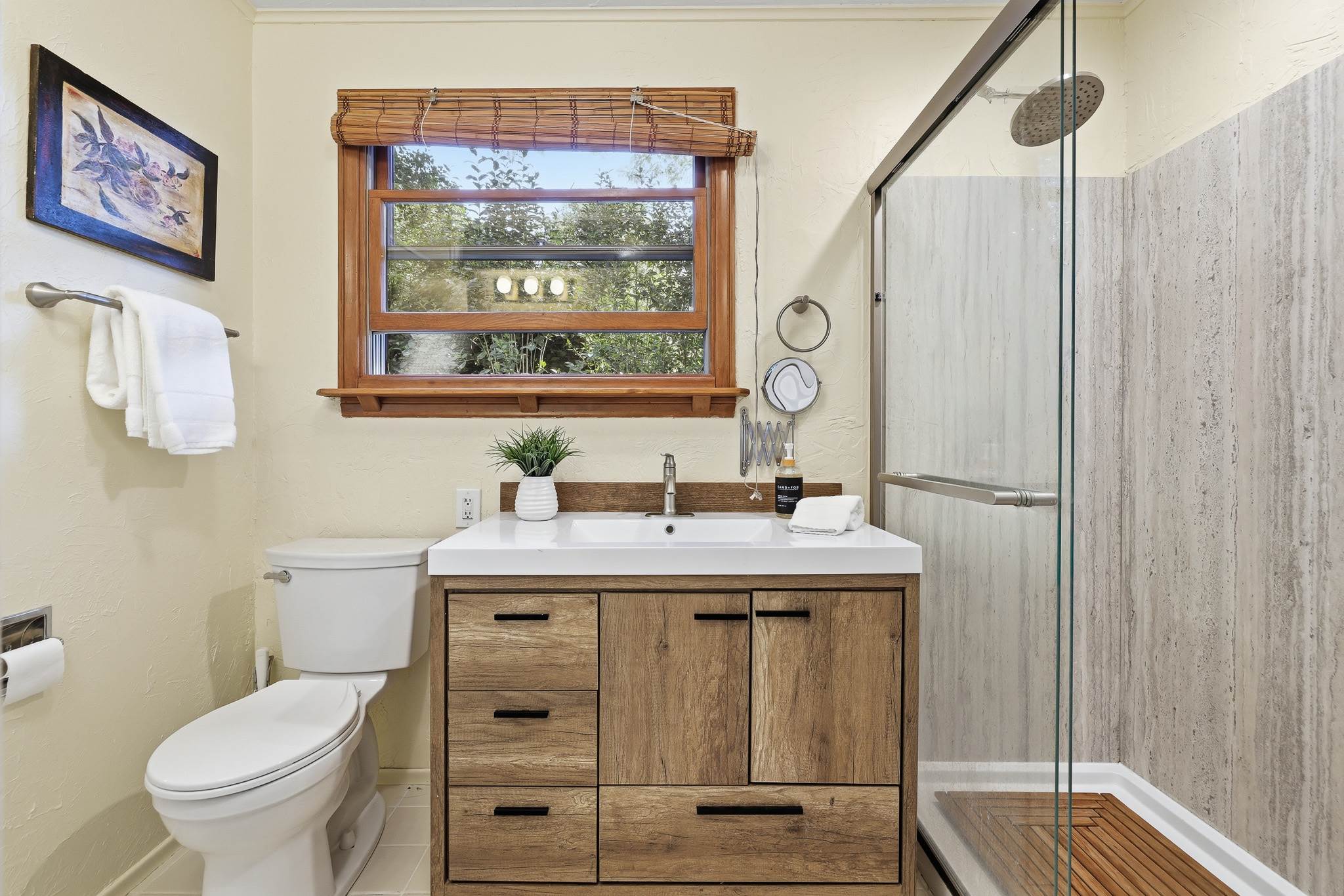 757 McNell, Ojai, CA 93023