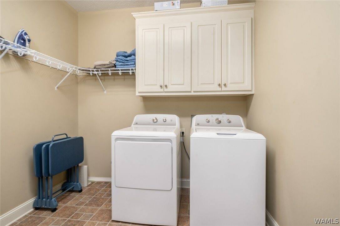 14530 Lost Lake Drive, Tuscaloosa, AL 35405