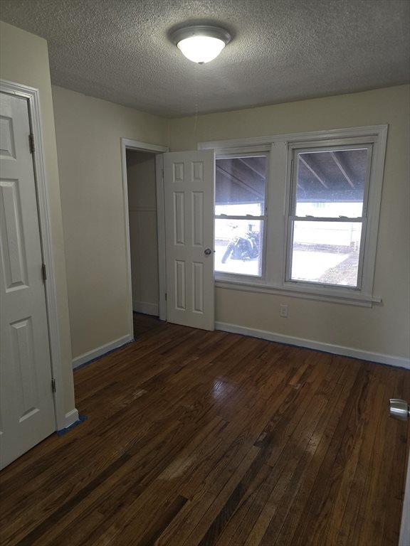 456-458 Page Blvd, Springfield, MA 01104