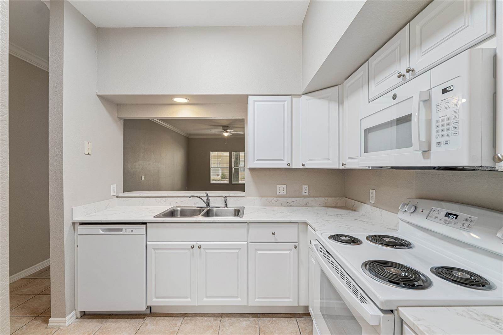 9177 SW 52ND Road, Gainesville, FL 32608