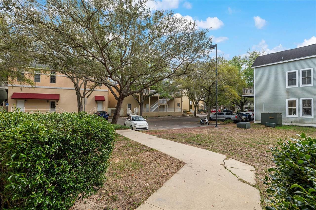 9177 SW 52ND Road, Gainesville, FL 32608