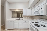 9177 SW 52ND Road, Gainesville, FL 32608