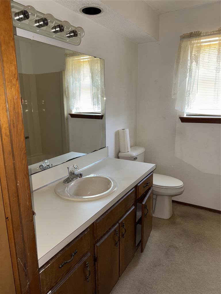 708 Cedar Lane Court, Tecumseh, OK 74873