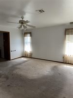 708 Cedar Lane Court, Tecumseh, OK 74873