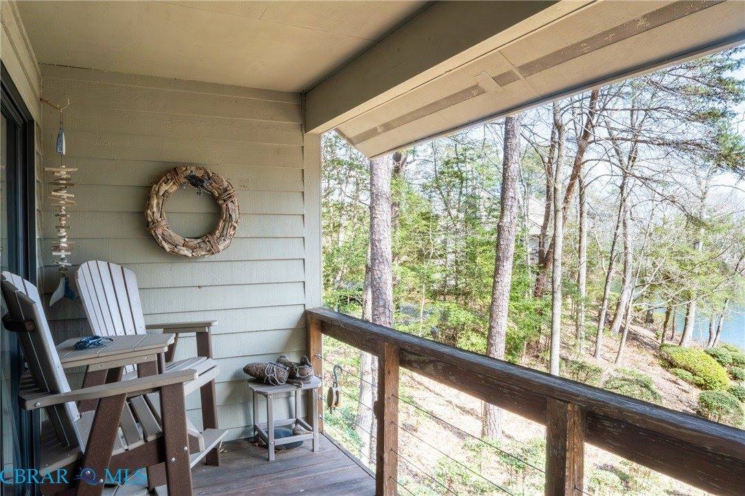 50 Villa Ridge Drive, Hartfield, VA 23071