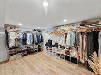 113 Newbury Road, Howell, NJ 07731